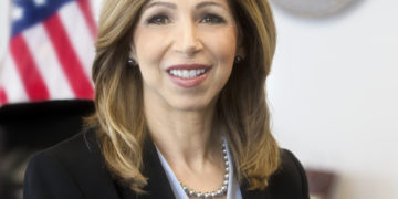 Job hunters beware of LinkedIn scammers