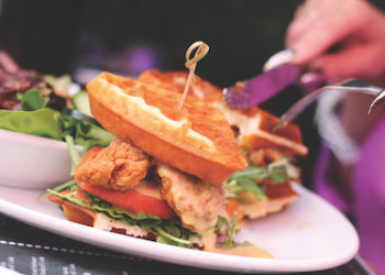 Brunch smackdown: Saturday vs. Sunday