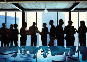 Workin’ 9 to 5, what a way to make a livin’!