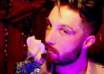 JACK TRACY BARES BODY AND SOUL IN “THE FEELS”