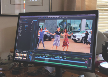 SUBARU OF EL CAJON GOES HOLLYWOOD – WITH A LOT OF HEART