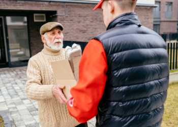 Meals on Wheels San Diego County in Desperate Need of Volunteers