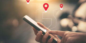 To Share or not to Share: Location Sharing Apps and Services￼