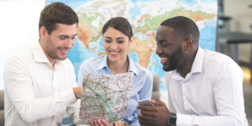 Why you should use a travel agent instead of booking online