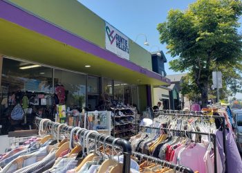 ‘A bright light’ goes dim